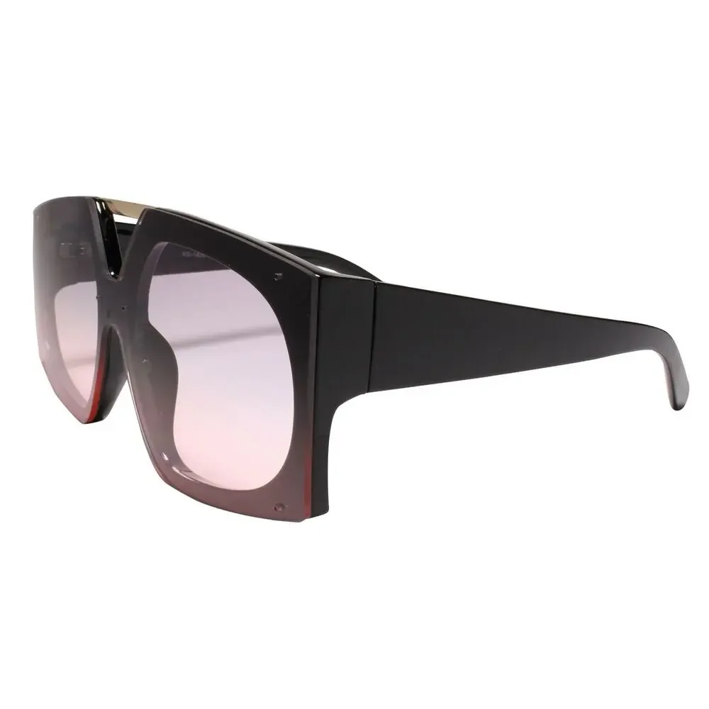 Kiss these oversized